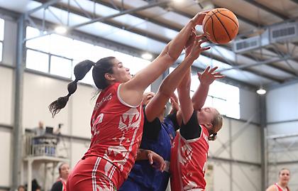 Α1 Γυναικών: Άνετη νίκη Πανσερραϊκού επί Αμύντα