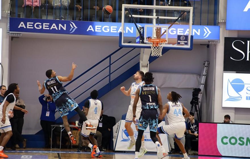 Θρίαμβος του Κολοσσού στη Μύκονο