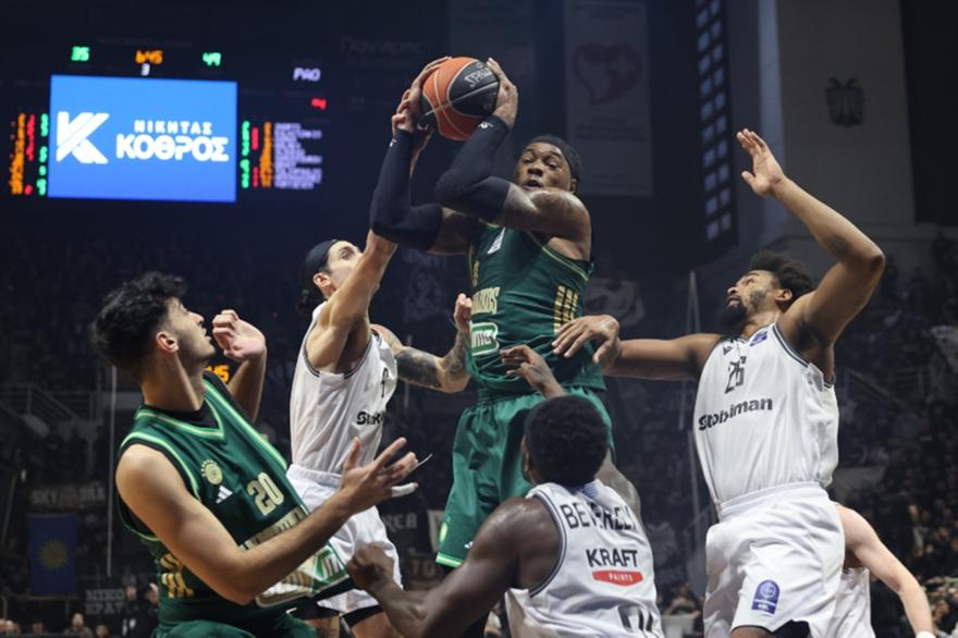 Χολμς: «Έχουμε τραυματίες αλλά αυτό δεν πρέπει να είναι δικαιολογία»