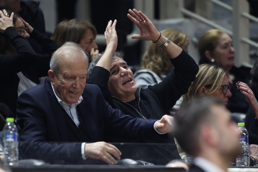 ΠΑΟΚ: Οι αντιδράσεις του Τέλη Μυστακίδη στο φινάλε του αγώνα με τον Παναθηναϊκό