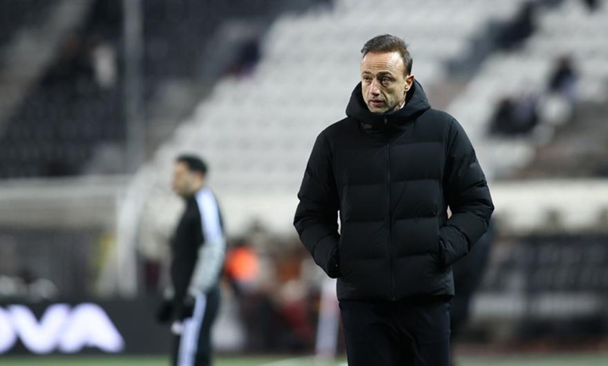 Κόντης: «Χάσαμε δίκαια, μετά από μια μεγάλη επιτυχία έρχεται σφαλιάρα και σε προσγειώνει»