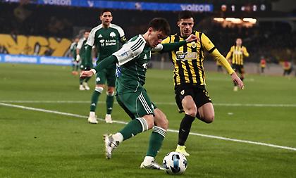 Νικολογιάννης: «Δύσκολο να διαχειριστείς τέτοια ήττα, παραδόθηκε ο Παναθηναϊκός»