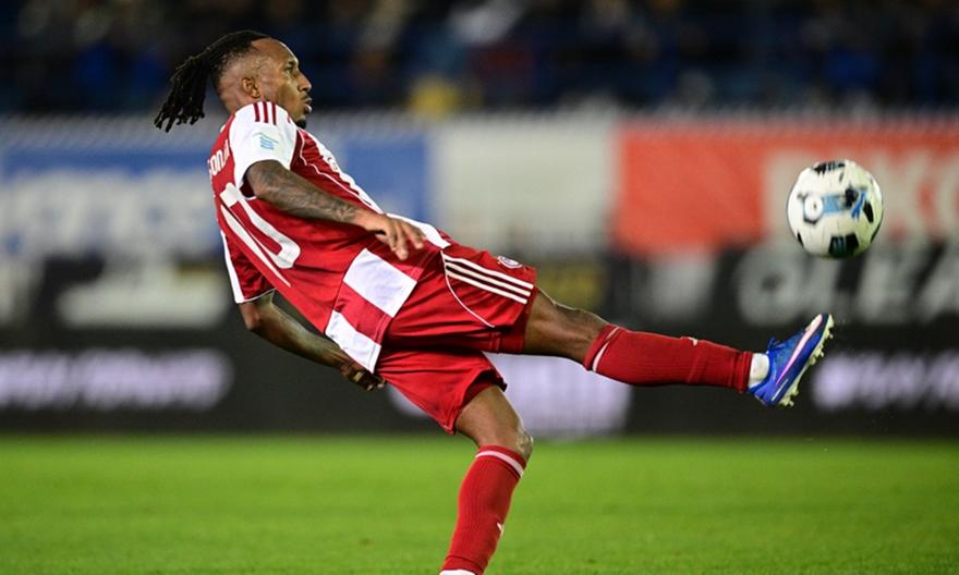 Ζέλσον: «Θέλουμε να συνεχίσουμε στο Champions League, είναι τελικός το ματς με την Μπάγερ»