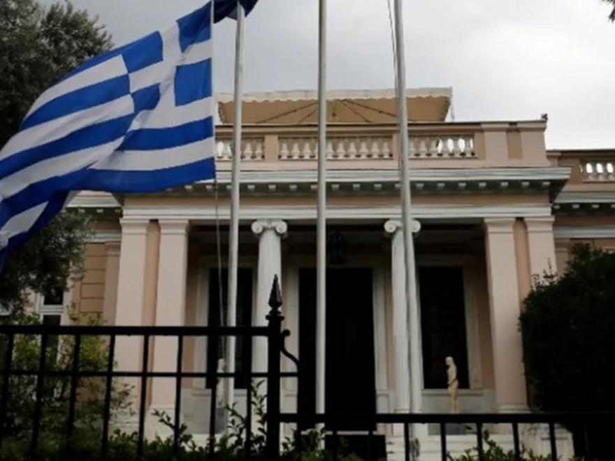 Προσέρχονται στο Μαξίμου οι αγρότες για το ραντεβού με Μητσοτάκη