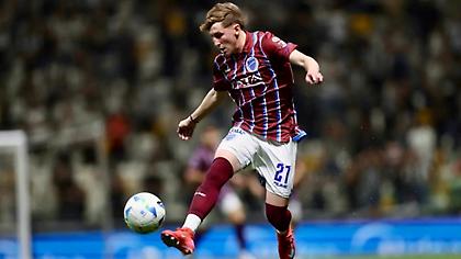 Σαντίνο Αντίνο: Ο εκρηκτικός αριστερός εξτρέμ με προοπτική