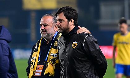 Συνεχίζονται οι επαφές της ΑΕΚ για χαφ