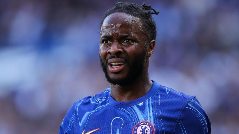 Η Νάπολι θέλει δανεικό τον Στέρλινγκ