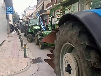 Εληξε το μπλόκο της Άρτας - Αποχώρησαν μετά από 50 ημέρες οι αγρότες