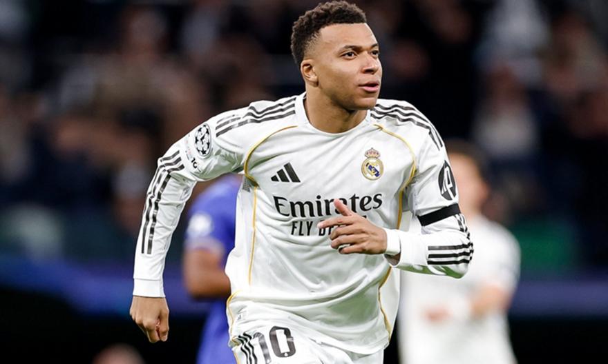 Διώχνει τα... σύννεφα πάνω από το «Μπερναμπέου» με δύο γρήγορα γκολ ο Εμπαπέ!