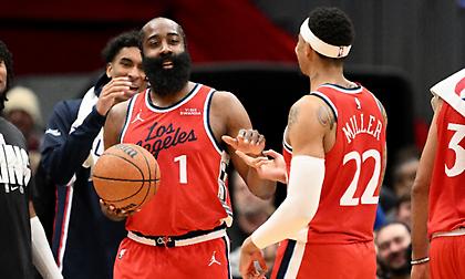 Με Χάρντεν οδηγό, οι Κλίπερς λύγισαν τους Γουίζαρντς