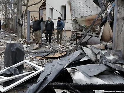 Χιλιάδες πολυκατοικίες χωρίς θέρμανση στο Κίεβο έπειτα από νέα ρωσική επίθεση