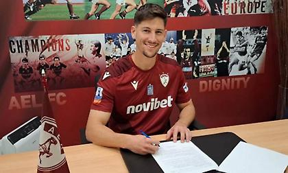 Ανακοίνωσε Ναόρ η ΑΕΛ