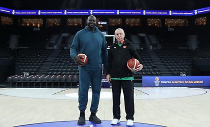 Μια συνάντηση που δεν περιμέναμε: Ο Ερντογάν υποδέχτηκε τον Σακίλ στην Τουρκία