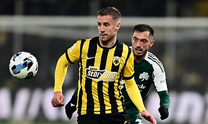 «Καταπληκτικός στον αέρα, θα έχει ωραία καριέρα στην ΑΕΚ»: Οι Εστερχάζι και Νέμεθ μιλούν για τον Βάργκα