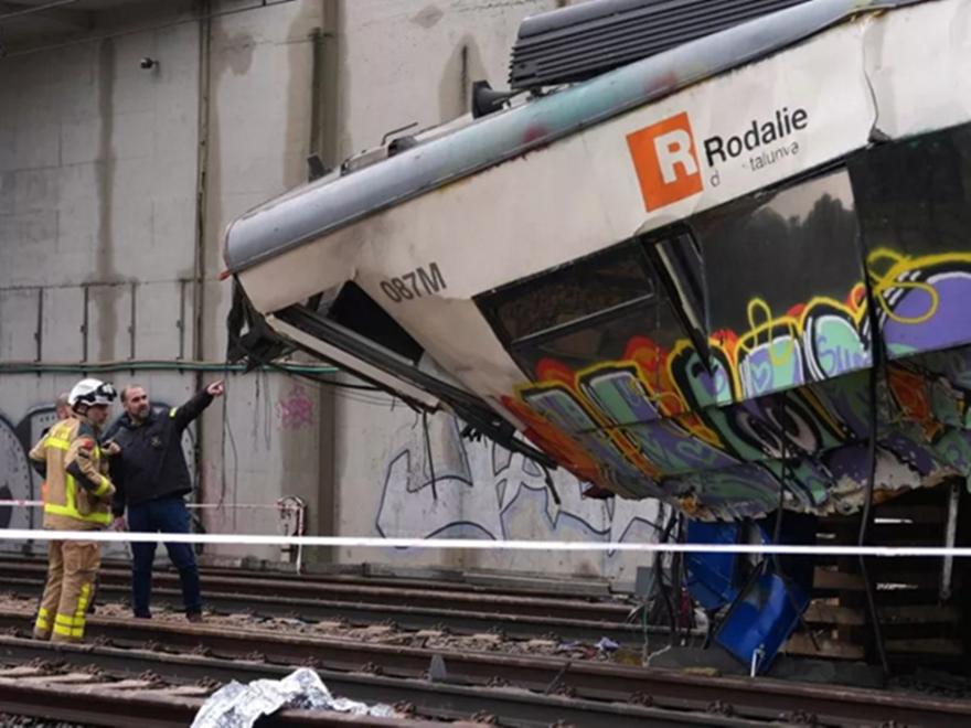 Προς απεργία οι μηχανοδηγοί της Ισπανίας μετά τα δύο σιδηροδρομικά δυστυχήματα