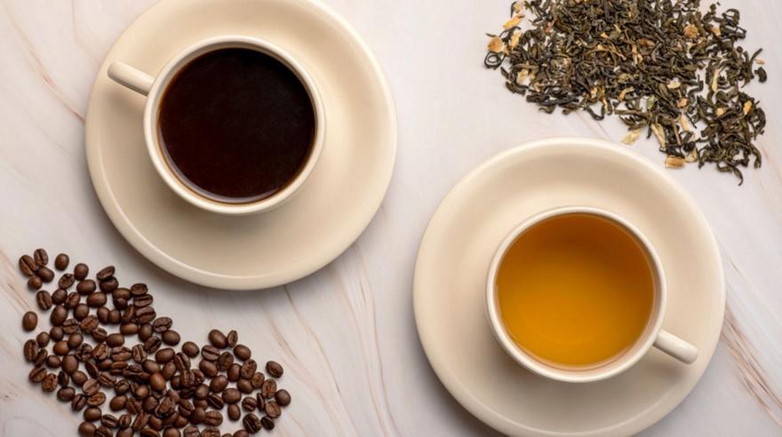 Καφές ή τσάι; Ποιο από τα δύο είναι καλύτερο για τα κόκαλα; Νέα επιστημονική μελέτη