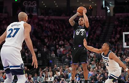 Παράσταση Τζορτζ και 100ή νίκη Χάρντι στη μεγάλη επιστροφή των Τζαζ