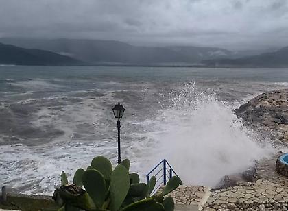 Προειδοποιητικό μήνυμα για ακραία καιρικά φαινόμενα στο Βόρειο Αιγαίο