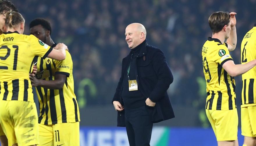 Η ΑΕΚ μπαίνει στην τελική ευθεία για τον χαφ