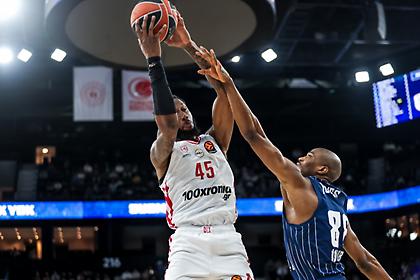 Χολ: «Να σταματήσουμε να βγαίνουμε χαλαροί κι άνετοι στο δεύτερο ημίχρονο»