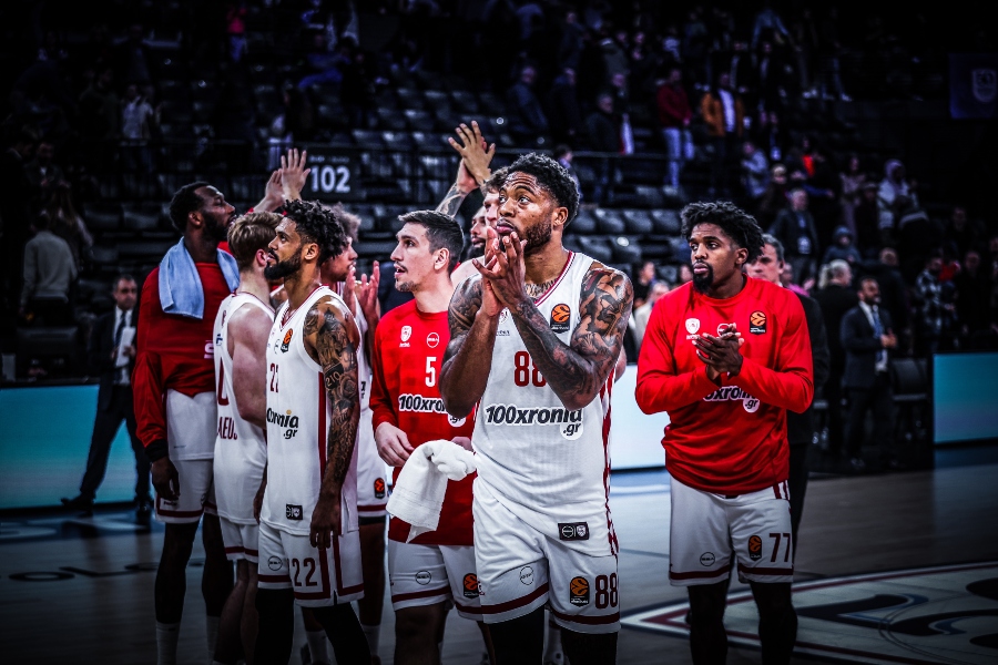 Αναντολού Εφές-Ολυμπιακός 68-74: Αγχωτικό διπλό στην Πόλη για τους Πειραιώτες