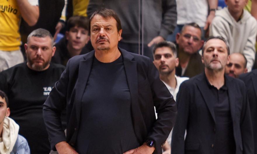 Σερέλης: «Η ομάδα είναι θυμωμένη, υπήρξαν δύο κακές διαιτητικές αποφάσεις - Ο Αταμάν μπορεί να λέει ό,τι θέλει»