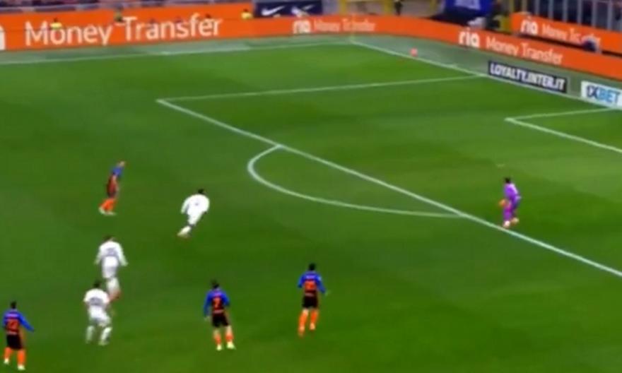 Το blooper της φετινής Serie A: Ο Ζόμερ πάσαρε σε αντίπαλο για το 1-0 της Πίζα στο «Μεάτσα»!