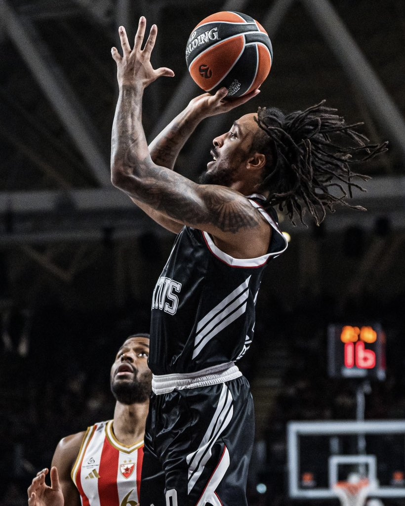 Βίρτους Μπολόνια-Ερυθρός Αστέρας: