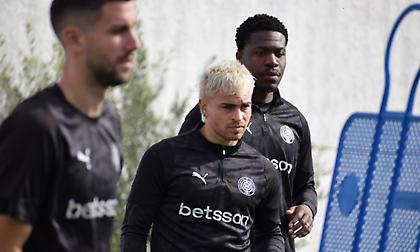 Ένας μέσα, ένας έξω στον ΟΦΗ