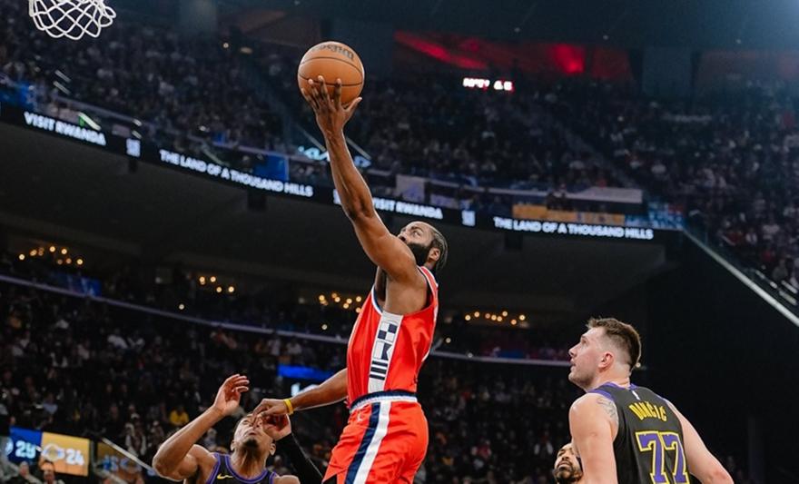 Πήραν το ντέρμπι του LA οι Κλίπερς