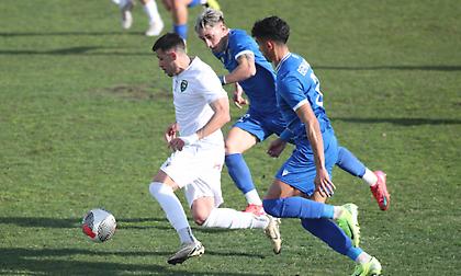 Μακεδονικός-Νίκη Βόλου