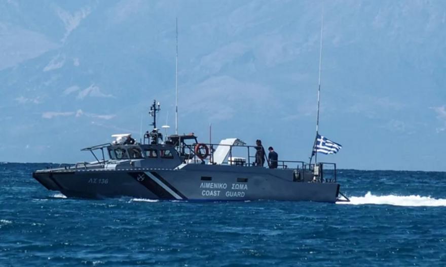 Τραγωδία με μετανάστες στην Ικαρίας - Ένας ανήλικος χωρίς τις αισθήσεις του, 4 αγνοούμενοι