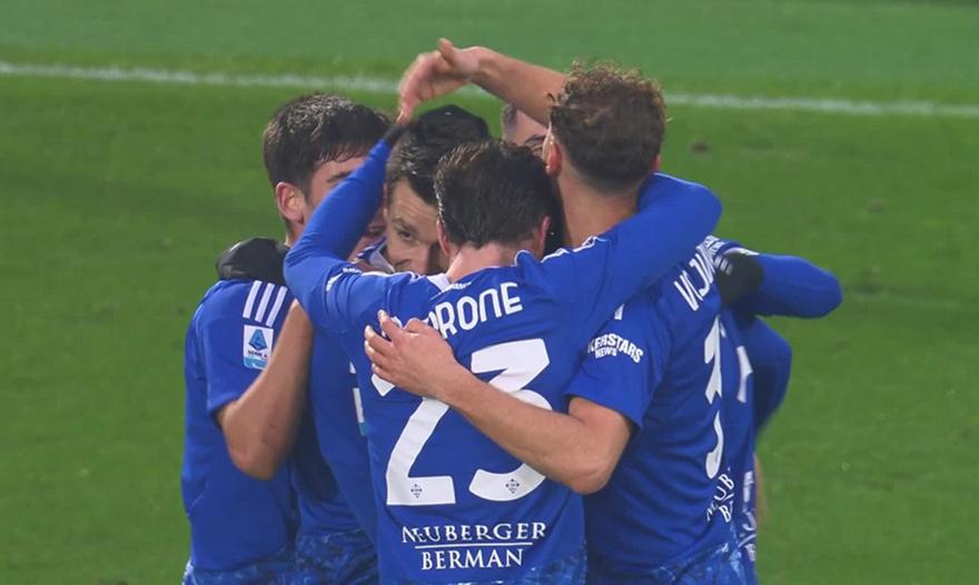 Πήρε… σπίτι του το βραβείο του MVP ο Δουβίκας