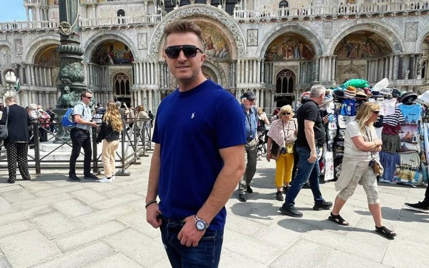 Γιώργος Βελισσάρης: Έγινε παππούς ο «Ρουβάς» του Δημοτικού τραγουδιού και έχει τρελαθεί από τη χαρά του