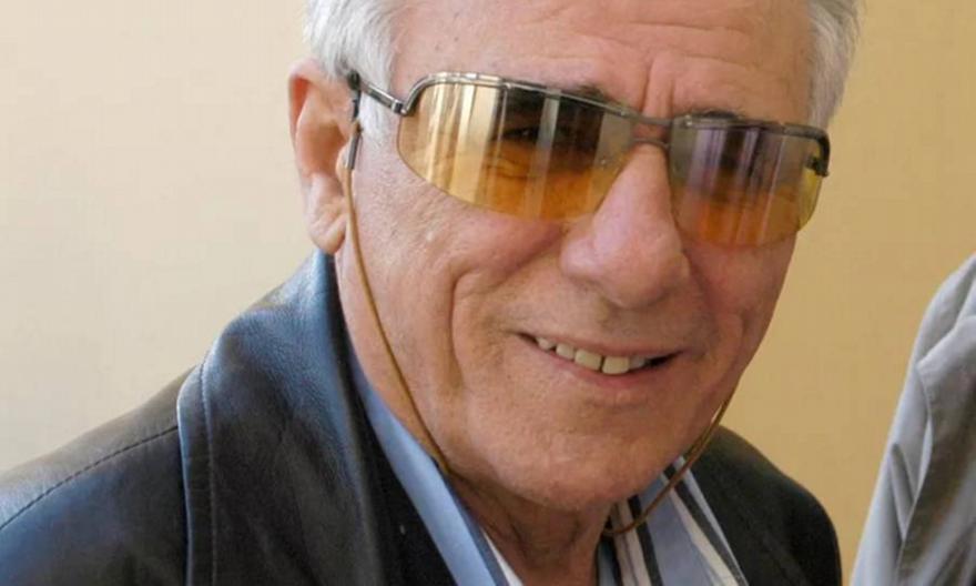 Σε στενό οικογενειακό κύκλο η κηδεία του Σπύρου Καρατζαφέρη - Το συγκινητικό «αντίο» της κόρης του