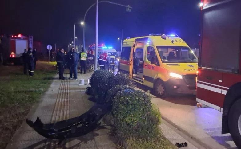 Σοκ στην Πάτρα: Δύο νεαρά άτομα έχασαν τη ζωή τους σε σφοδρό τροχαίο δυστύχημα στην Παραλία