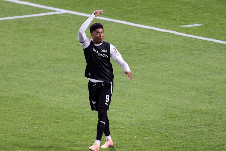 Προβάδισμα του ΟΦΗ κόντρα στον Παναιτωλικό με εύστοχη εκτέλεση πέναλτι του Σαλσέδο