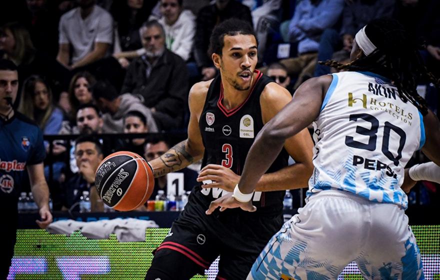 Ιστορικό τριπλ-νταμπλ από Γουόρντ στο Κολοσσός-Ολυμπιακός