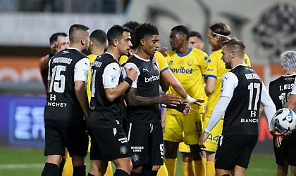 Συνεχίζει να ανεβαίνει ο ΟΦΗ και να βυθίζεται ο Παναιτωλικός που φωνάζει!