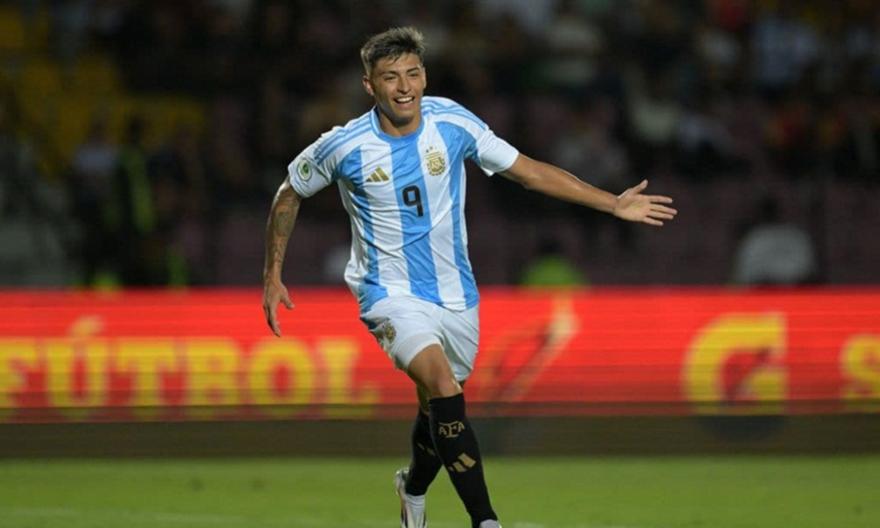 «Ενδιαφέρον του Ολυμπιακού για 20χρονο Αργεντινό επιθετικό της Ρίβερ Πλέιτ»