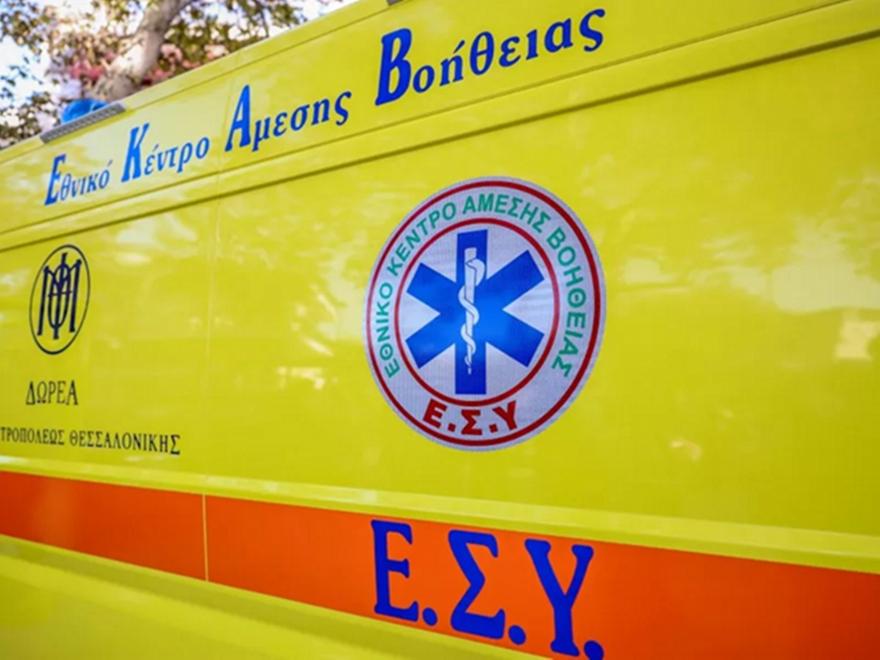 Aνασύρθηκε σορός γυναίκας από το λιμάνι της Ερμούπολης