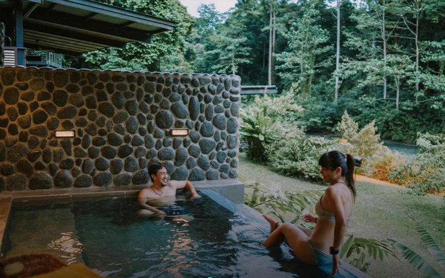 «Συνταξιούχοι στα 25»: Στη Μαλαισία άνοιξε retreat για GenZers