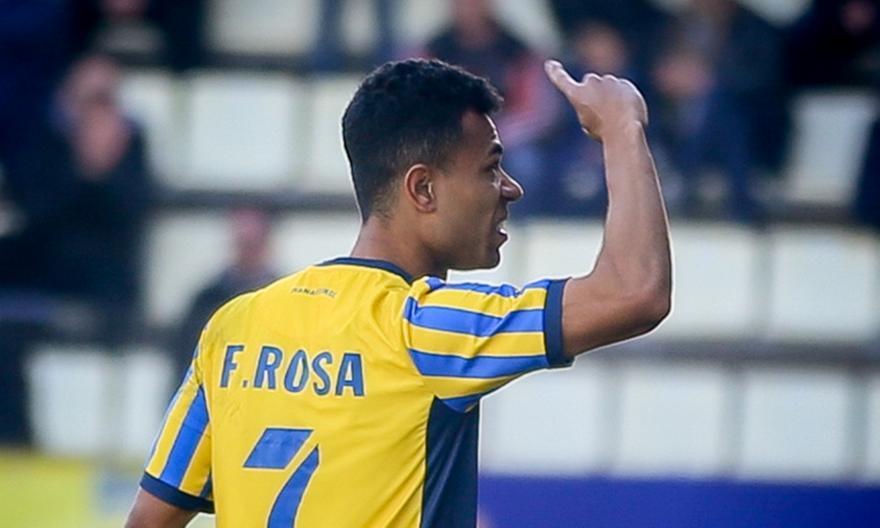 Επιστρέφει στον Παναιτωλικό ο Ρόσα: «Έρχομαι στην ομάδα που αποκαλώ σπίτι, να το κάνουμε ξανά»