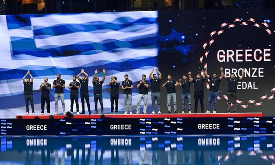 Στιγμές συγκίνησης και περηφάνιας στην απονομή του χάλκινου μεταλλίου στην Εθνική!