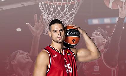 Τέλος από την Αρμάνι Μιλάνο ο Λεονάρντο Τοτέ