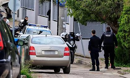Ερωτήματα για την τραγωδία στη Γλυφάδα: Ο 46χρονος «έδινε το παρών ως δράστης ανθρωποκτονίας, όχι ως ψυχικά ασθενής»