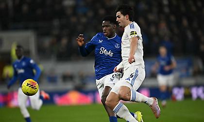 Πέταξε την ευκαιρία η Έβερτον, παρέμεινε σε... μπελά η Λιντς