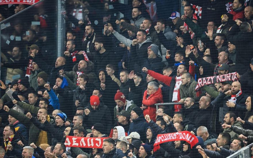 Επεισόδια μεταξύ οπαδών του Ερυθρού και της Χάιντουκ στη… Βοσνία - 18 τραυματίες και 93 συλλήψεις!