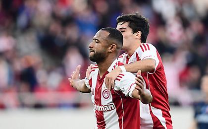 «Ναντ και Ανζέ θέλουν Ελ Κααμπί, ο παίκτης προτιμά Ολυμπιακό»