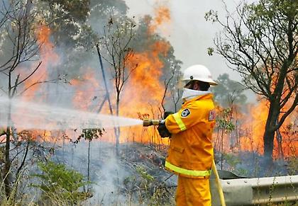Αυστραλία: Ο καύσωνας πυροδοτεί πυρκαγιές - Η πιο ζεστή μέρα των τελευταίων 17 ετών στη Μελβούρνη